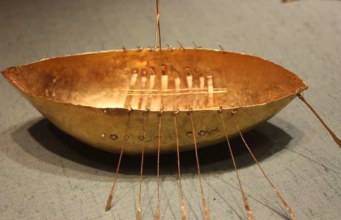 The boat from the Broighter Hoard